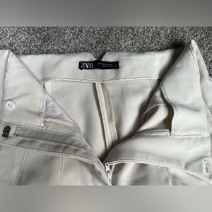 Zara Cream Trousers (new without tags)